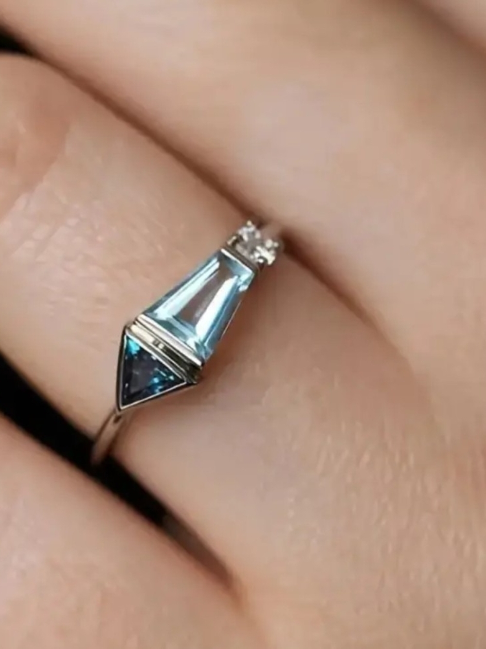 Blue Gem Pyramid Ring